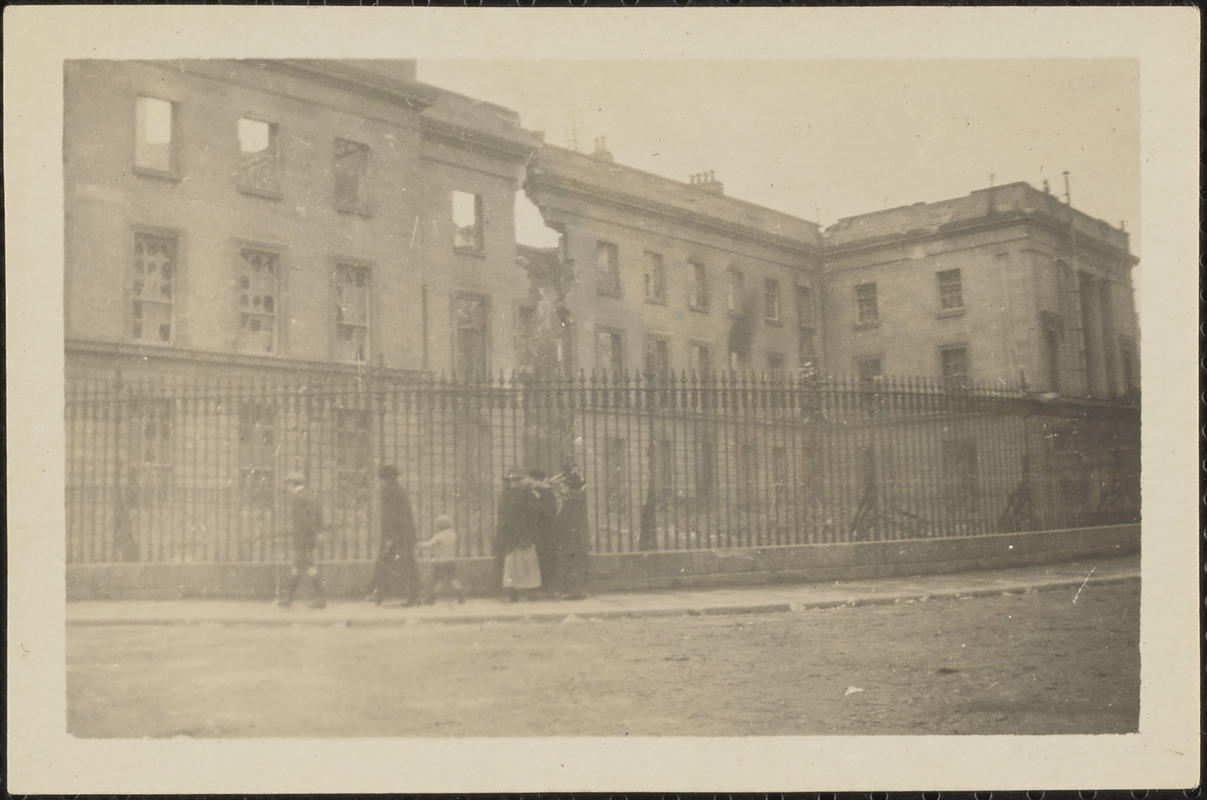 Miler’s Sabbath Caresses of the Four Courts Railings, c. 1900